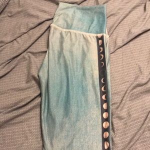 Reposh too small for me TEEKI yoga pants